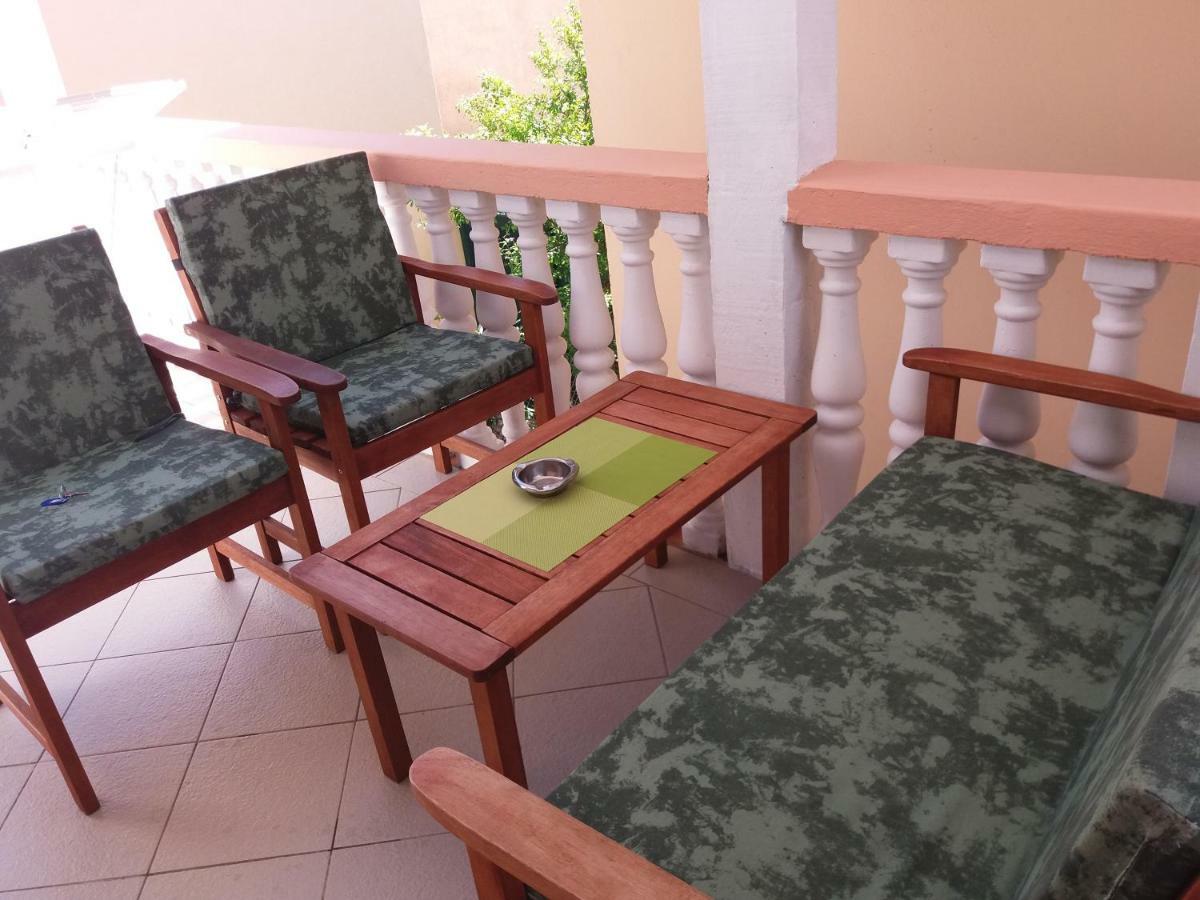 Apartman Nin-Dodo Luaran gambar