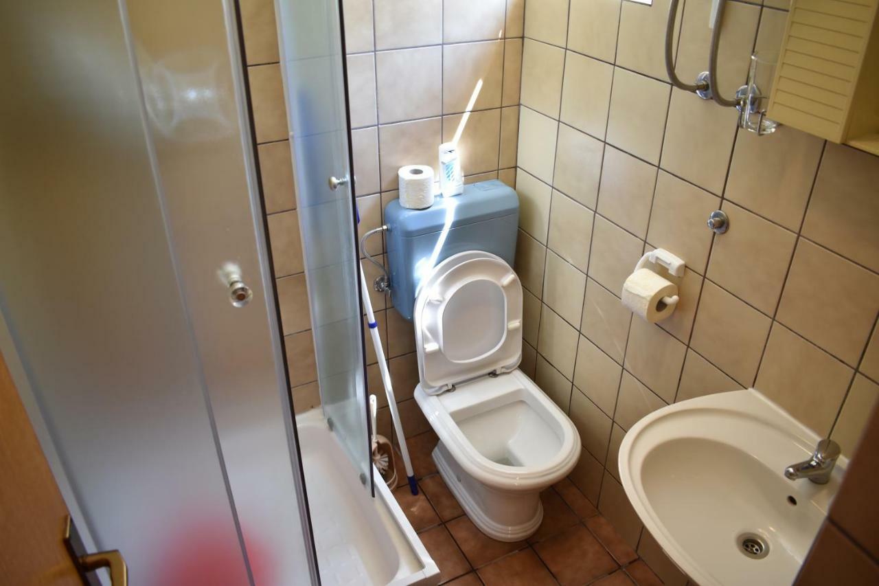 Apartman Nin-Dodo Luaran gambar