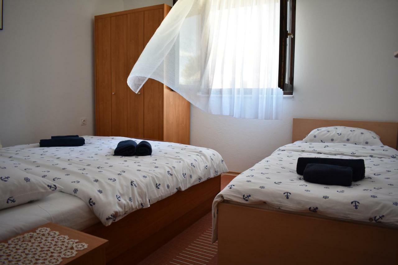 Apartman Nin-Dodo Luaran gambar