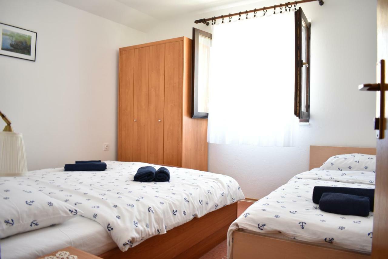 Apartman Nin-Dodo Luaran gambar