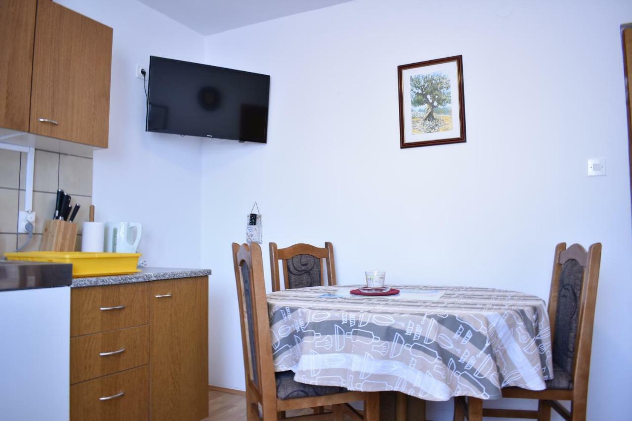 Apartman Nin-Dodo Luaran gambar