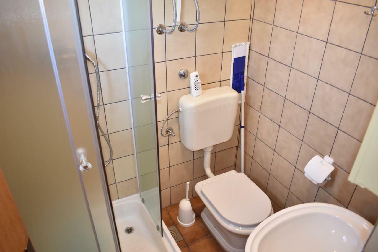 Apartman Nin-Dodo Luaran gambar