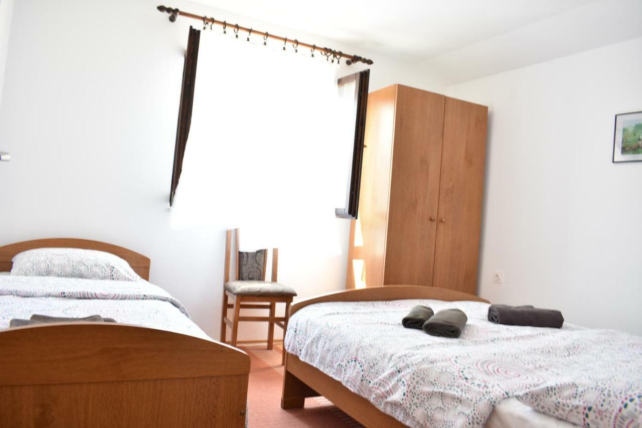 Apartman Nin-Dodo Luaran gambar